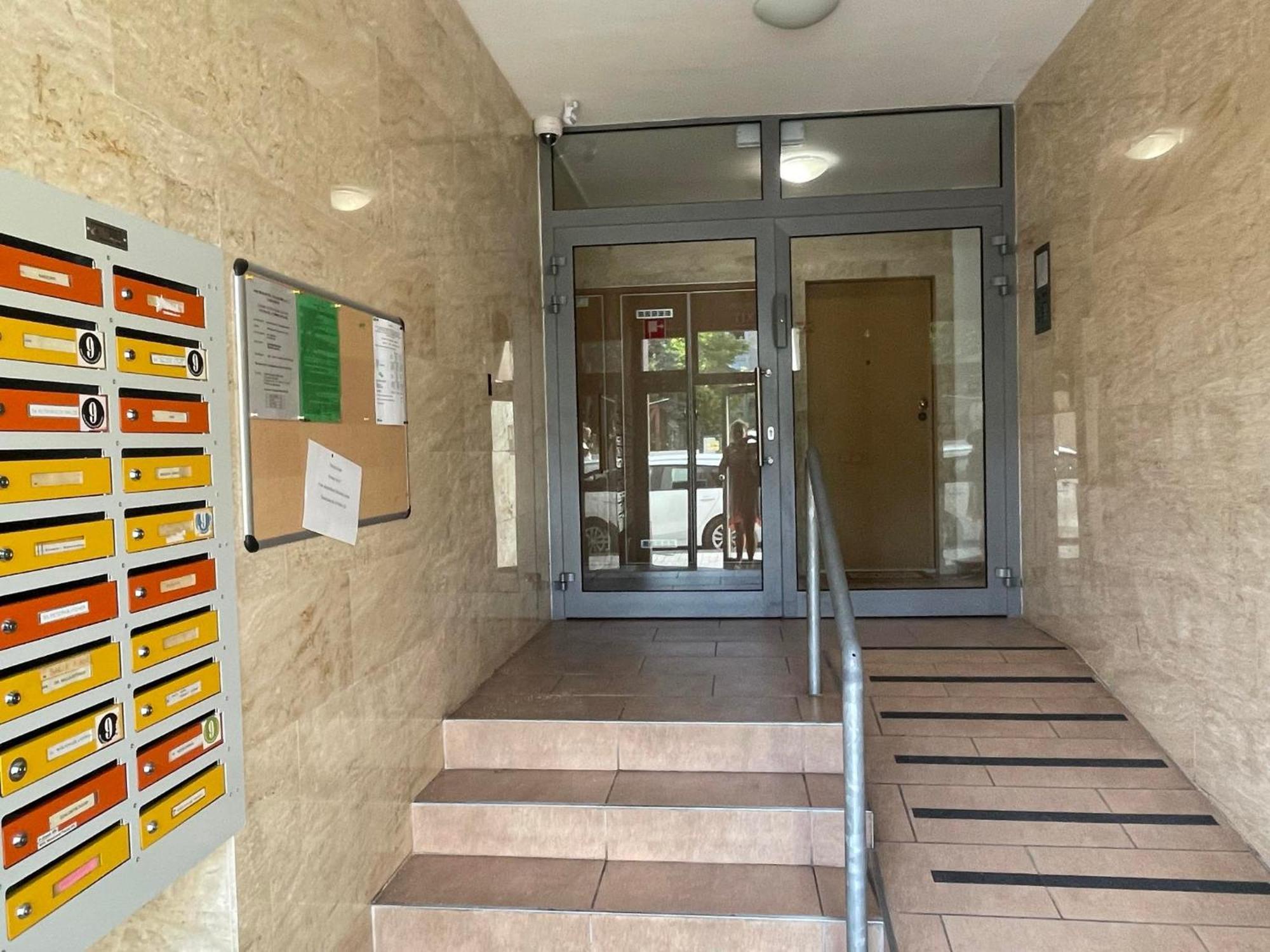 Green City Apartment Budapest - Free Garage, Ac, Balcony, Wi-Fi Exterior photo